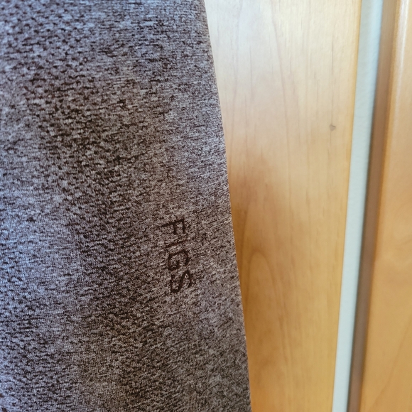 Figs Gray Long Sleeve Tee - Picture 2 of 3